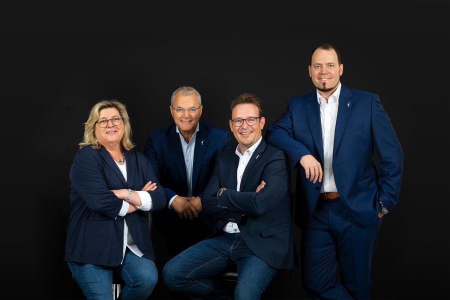 Ansprechpartner - 